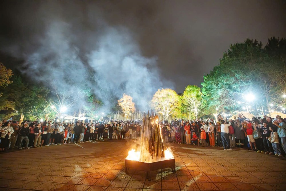 Măng Đen đón hơn 250.000 lượt khách dịp Tết - ảnh 7