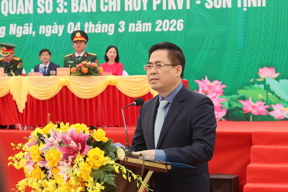 Hơn 3.900 thanh niên Quảng Ngãi lên đường thực hiện nghĩa vụ thiêng liêng với Tổ quốc - ảnh 3