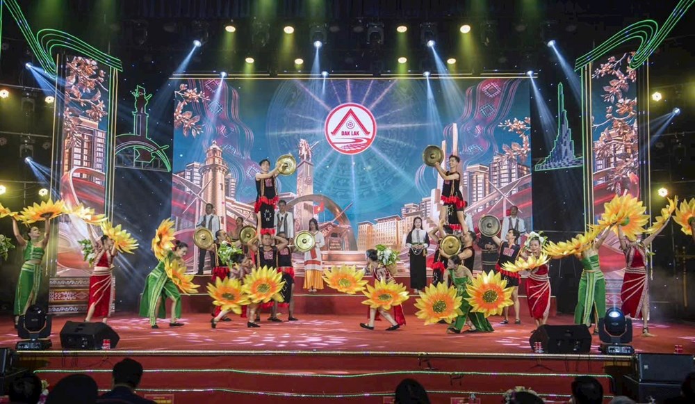 Ra mắt logo nhận diện thương hiệu tỉnh Đắk Lắk - ảnh 1