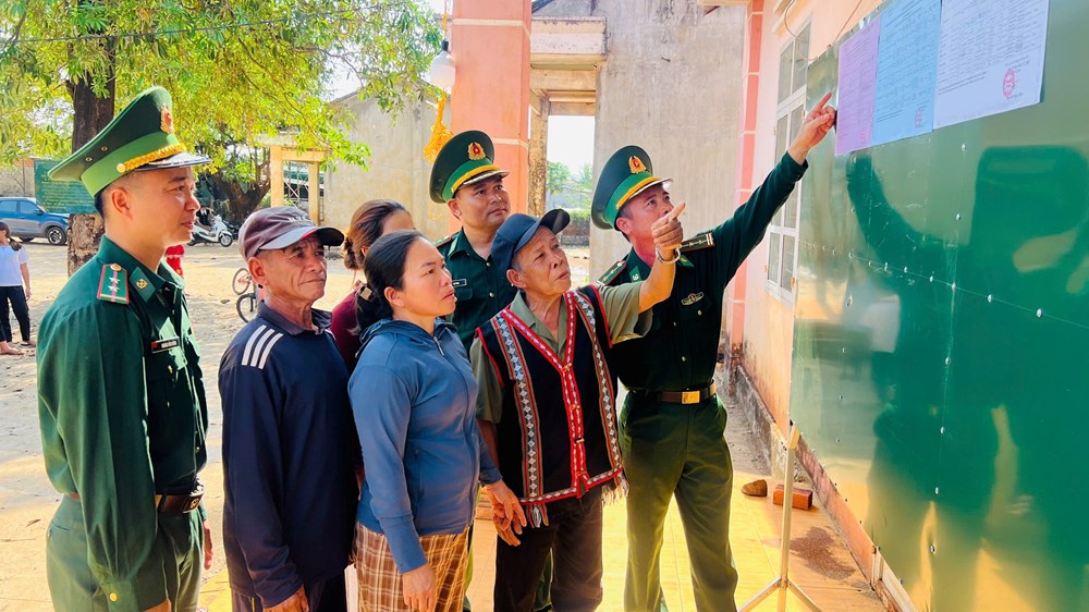 Rộn ràng nơi phên dậu Tổ quốc trước Ngày hội non sông - ảnh 2