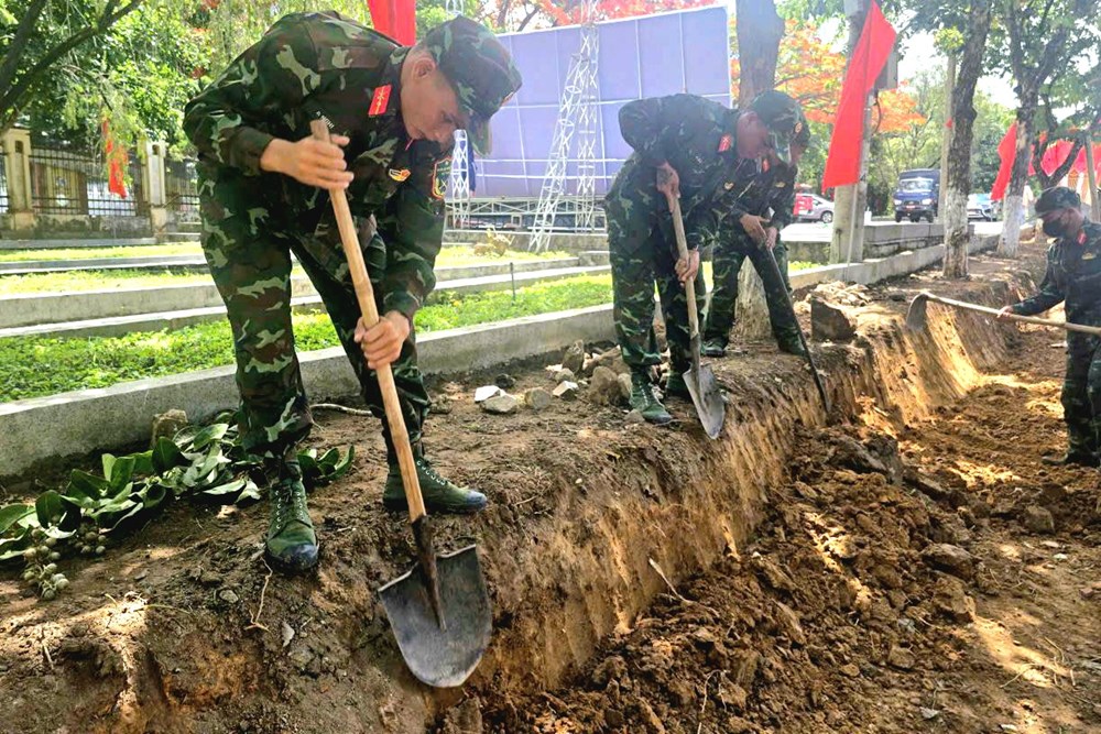 Lần đầu ứng dụng radar xuyên đất tìm mộ tập thể liệt sĩ tại Quảng Ngãi - ảnh 3