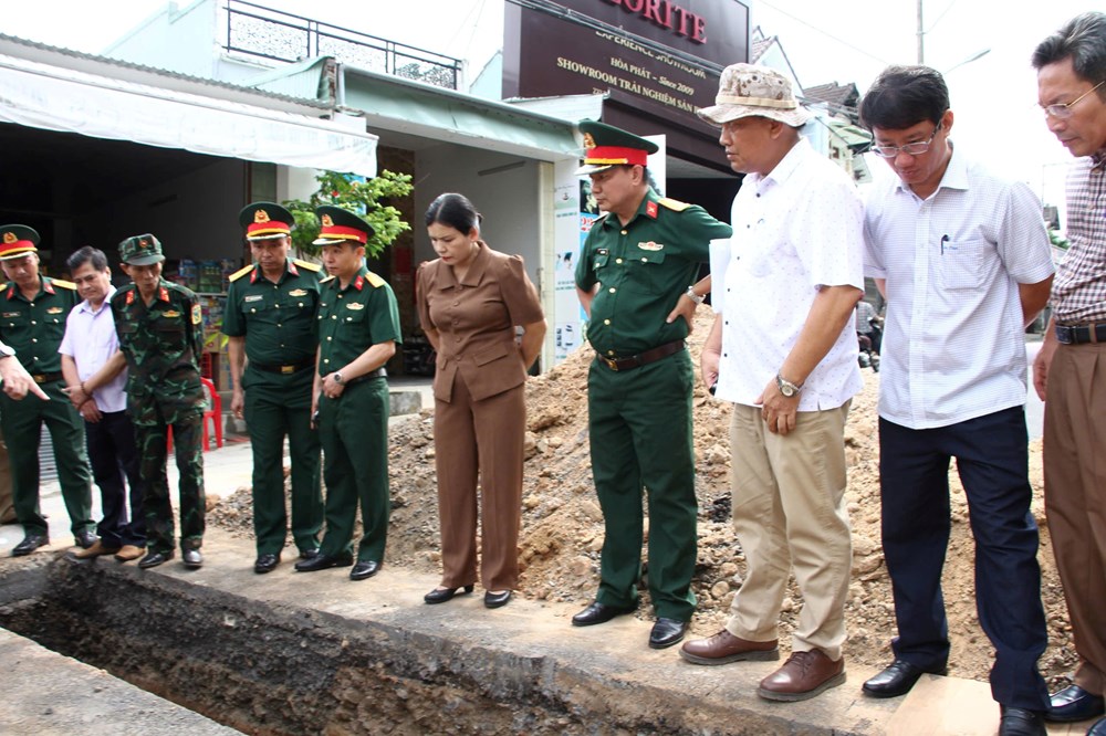 Quảng Ngãi mở rộng hướng tìm kiếm hài cốt liệt sĩ trên đường Trường Chinh - ảnh 2