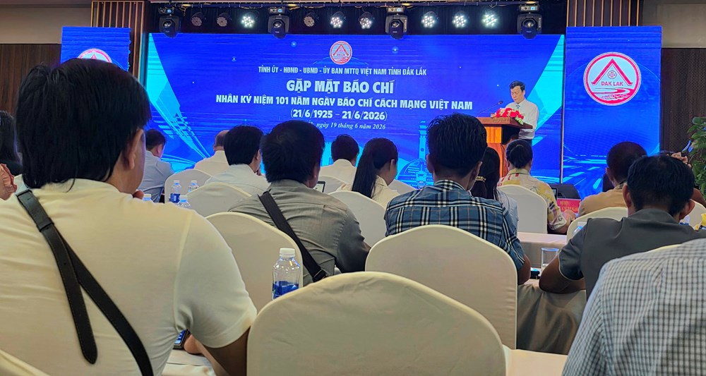 Báo chí đồng hành cùng Đắk Lắk trên chặng đường phát triển mới - ảnh 1