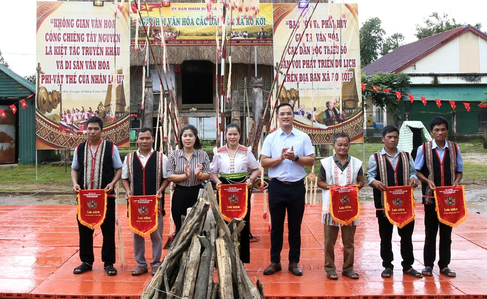 Rờ Kơi rộn ràng ngày hội văn hóa các dân tộc - ảnh 2