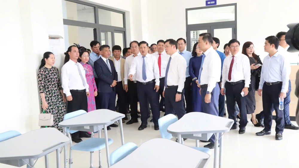 Niềm vui ngày khai trường đặc biệt tại Đắk Lắk - ảnh 6