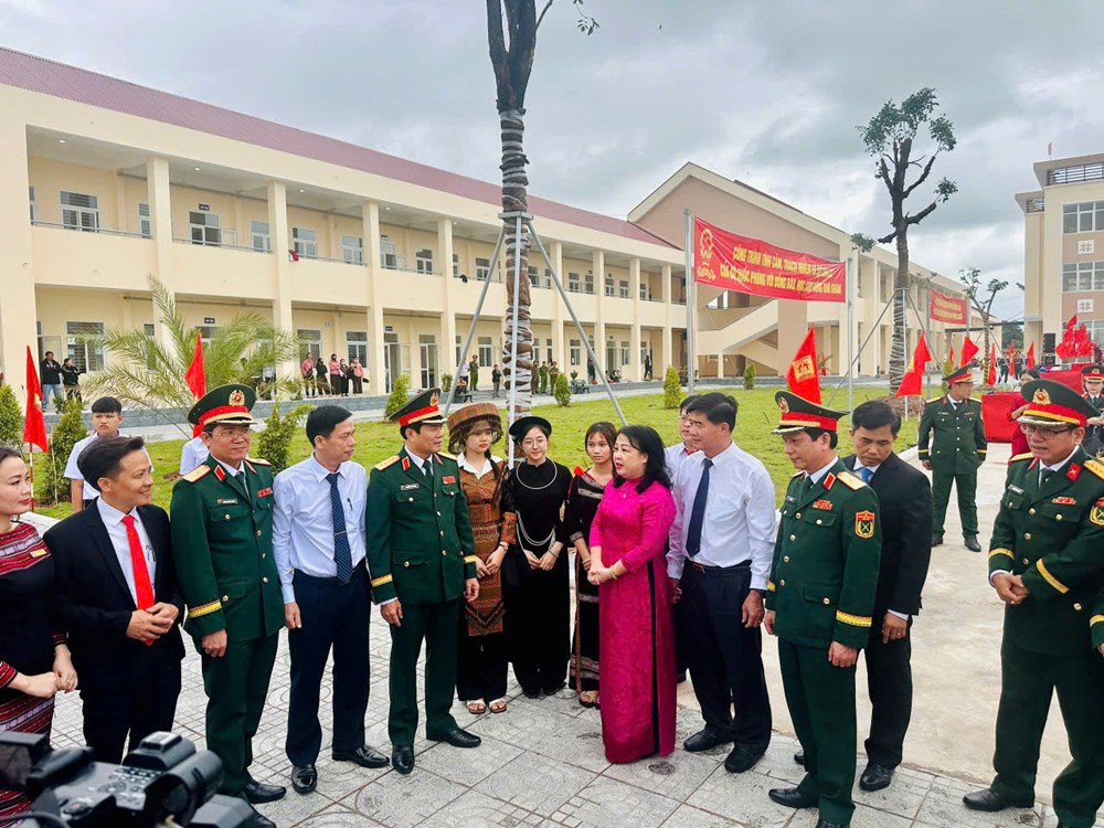 Niềm vui ngày khai trường đặc biệt tại Đắk Lắk - ảnh 2
