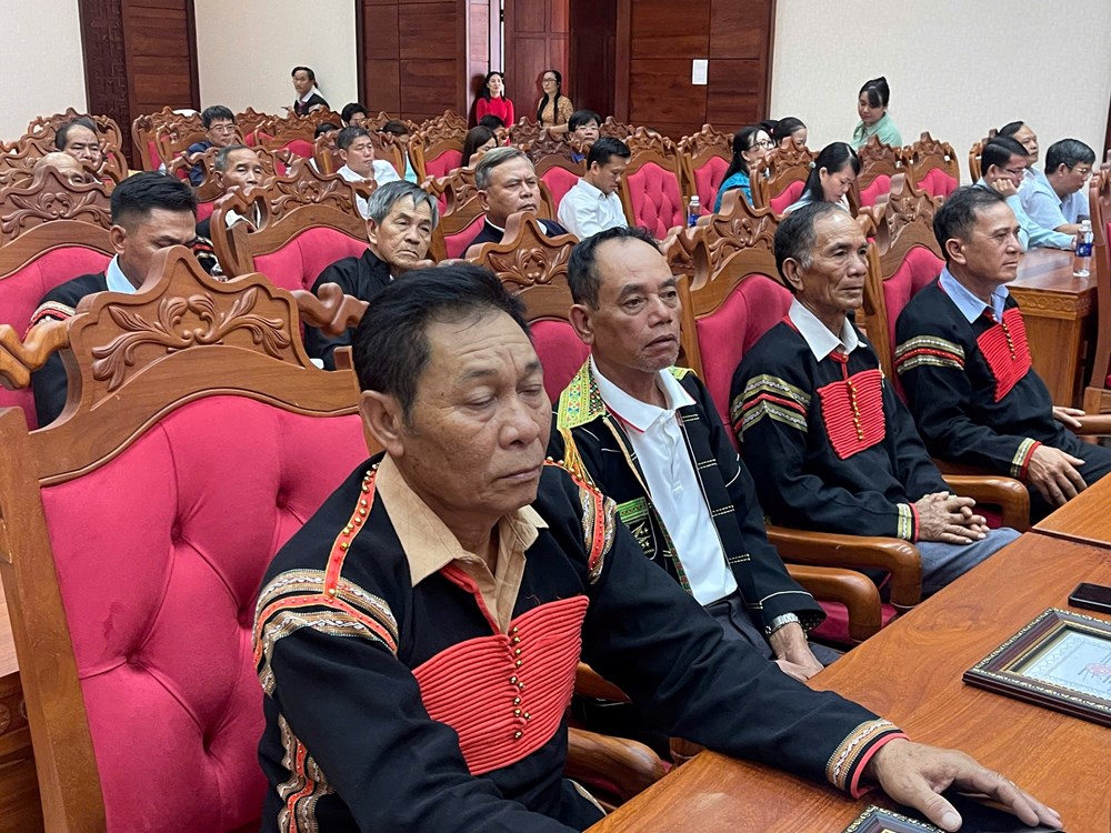Đắk Lắk: Già làng, người có uy tín là hạt nhân đoàn kết ở cơ sở - ảnh 4