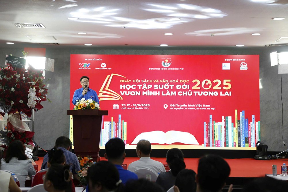 “Học tập suốt đời - Vươn mình làm chủ tương lai“ - ảnh 4