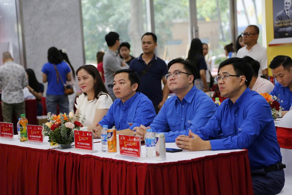 “Học tập suốt đời - Vươn mình làm chủ tương lai“ - ảnh 2