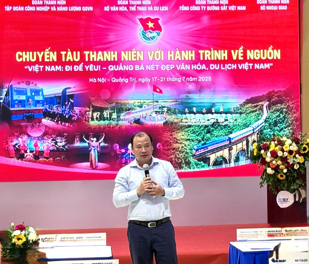 Chuyến tàu Thanh niên - Hành trình về nguồn đầy ý nghĩa - ảnh 2
