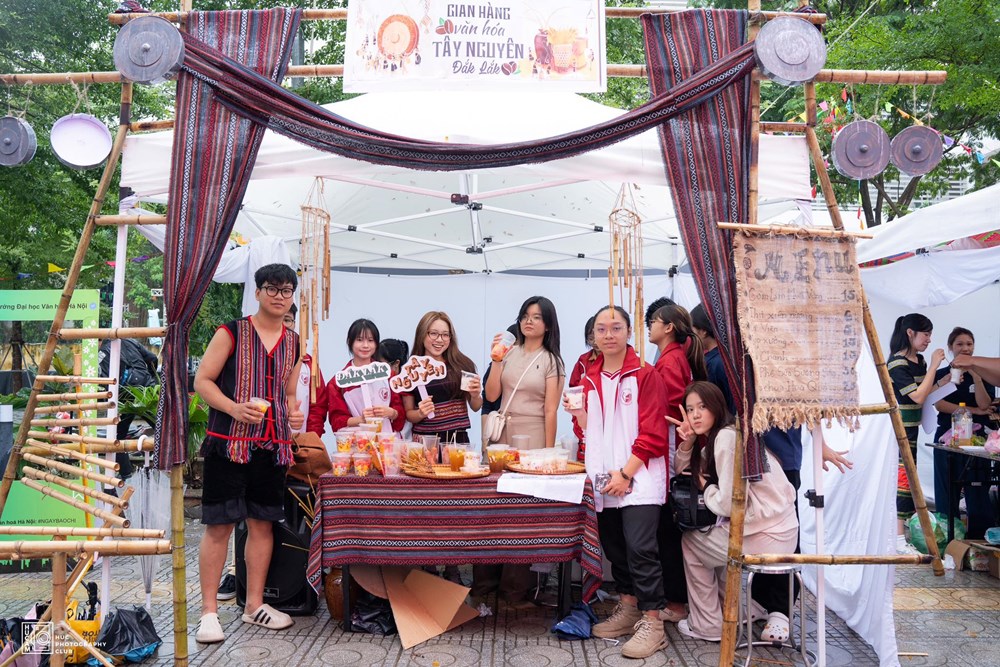 Nhiều hoạt động ý nghĩa chào đón tân sinh viên Khóa 66 năm 2025 - ảnh 3