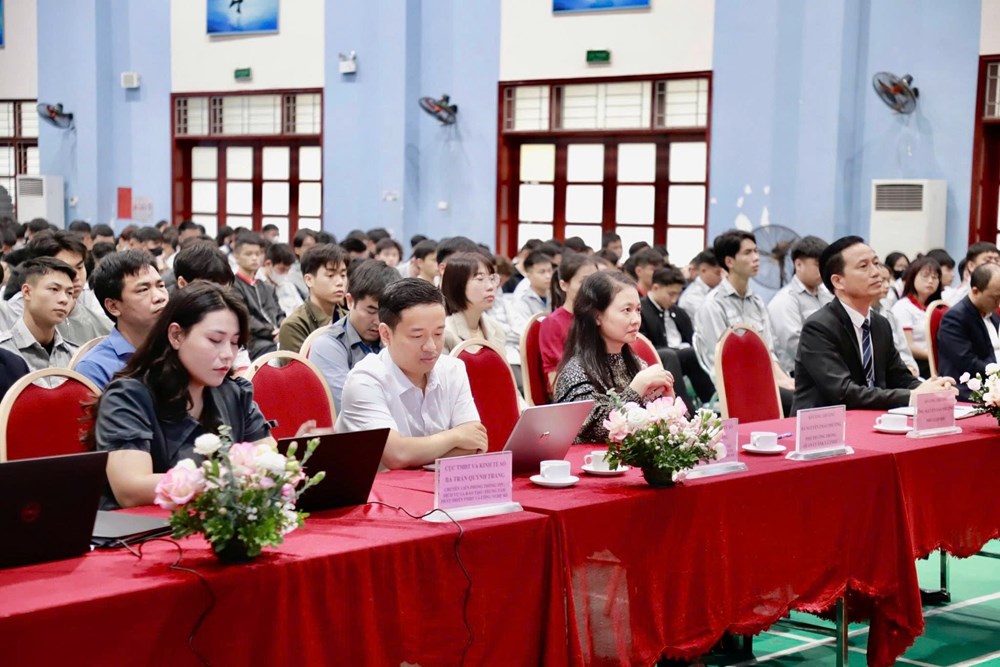 Bắc Ninh: Tập huấn kỹ năng thương mại điện tử cho sinh viên trong kỷ nguyên AI - ảnh 5