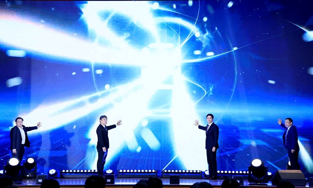 Phát động “Chương trình đồng hành với sinh viên Việt Nam tài năng công nghệ năm 2026“ - ảnh 3