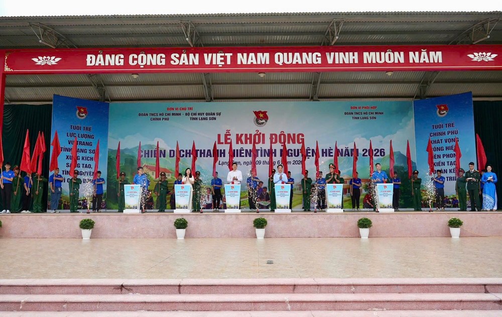 Chiến dịch Hè 2026 trao gần 1,3 tỉ đồng hỗ trợ cộng đồng tại Lạng Sơn - ảnh 1