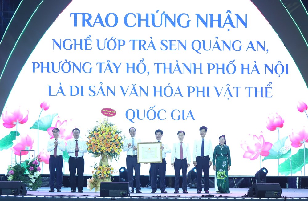  Đưa hương sắc sen Tây Hồ thành thương hiệu du lịch quốc gia - ảnh 6