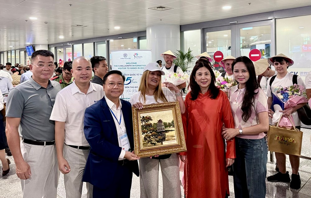 Đón vị khách quốc tế thứ 5 triệu đến Hà Nội: Khẳng định vị thế và sức bật của du lịch Việt Nam - ảnh 6