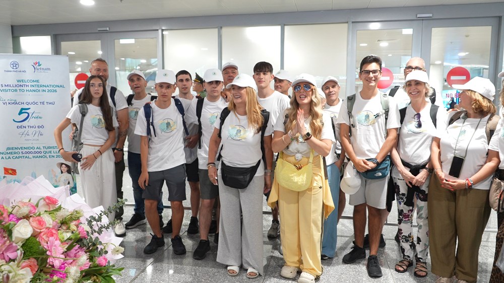 Đón vị khách quốc tế thứ 5 triệu đến Hà Nội: Khẳng định vị thế và sức bật của du lịch Việt Nam - ảnh 3