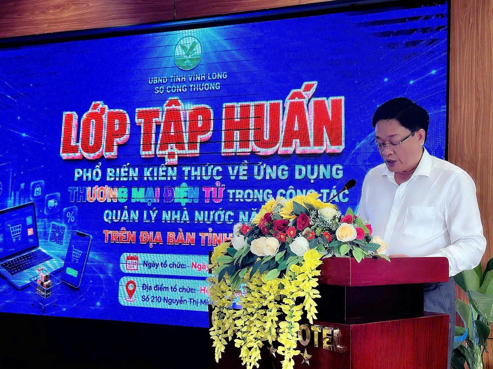 Vĩnh Long: Triển khai Luật Thương mại điện tử 2025, nâng cao năng lực quản lý cho cán bộ - ảnh 2