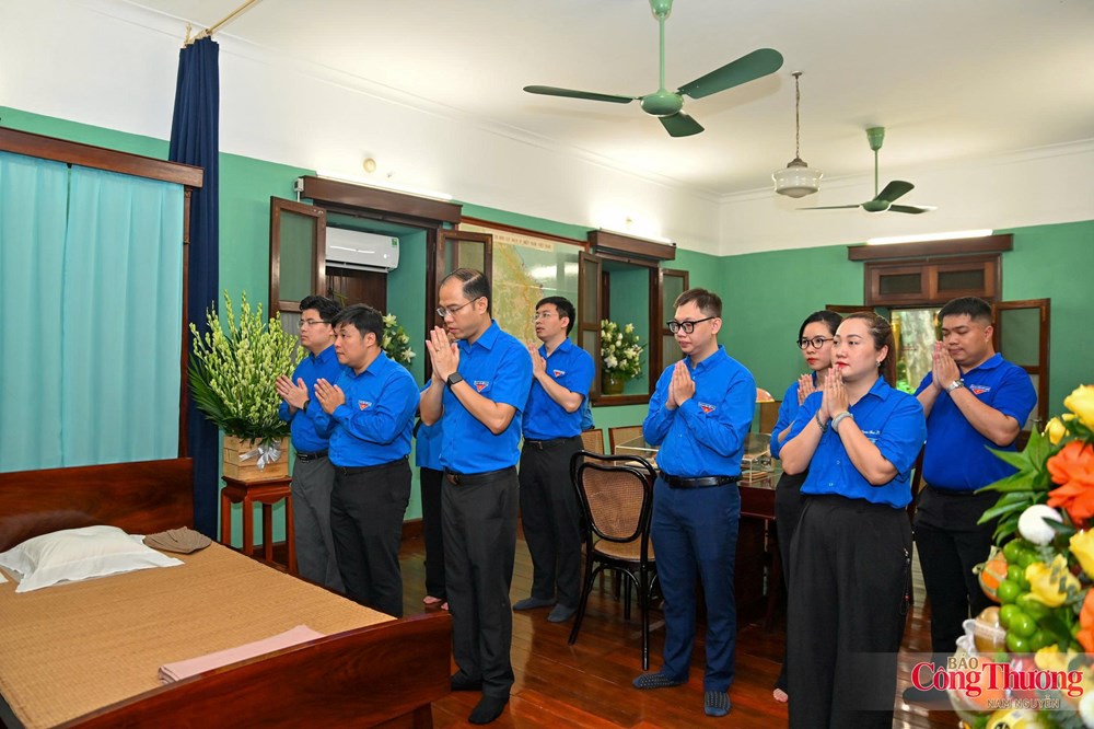 Hà Nội: 200 đoàn viên, thanh niên tiêu biểu dự Lễ Thượng cờ tại Quảng trường Ba Đình - ảnh 6