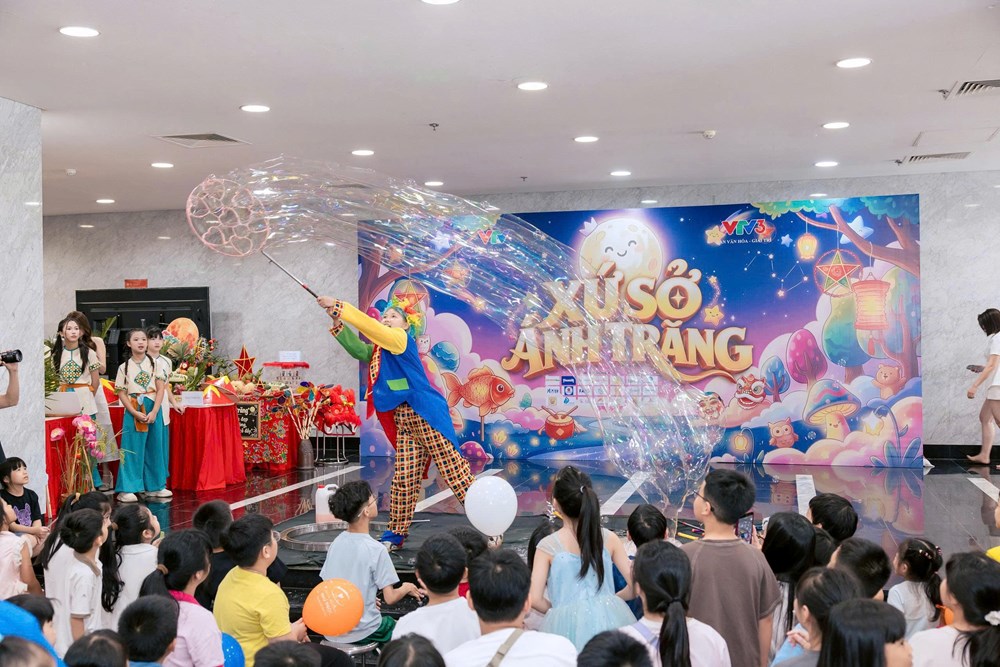 “Ngày hội đón trăng”: Truyền thống hòa nhịp cùng sáng tạo - ảnh 11