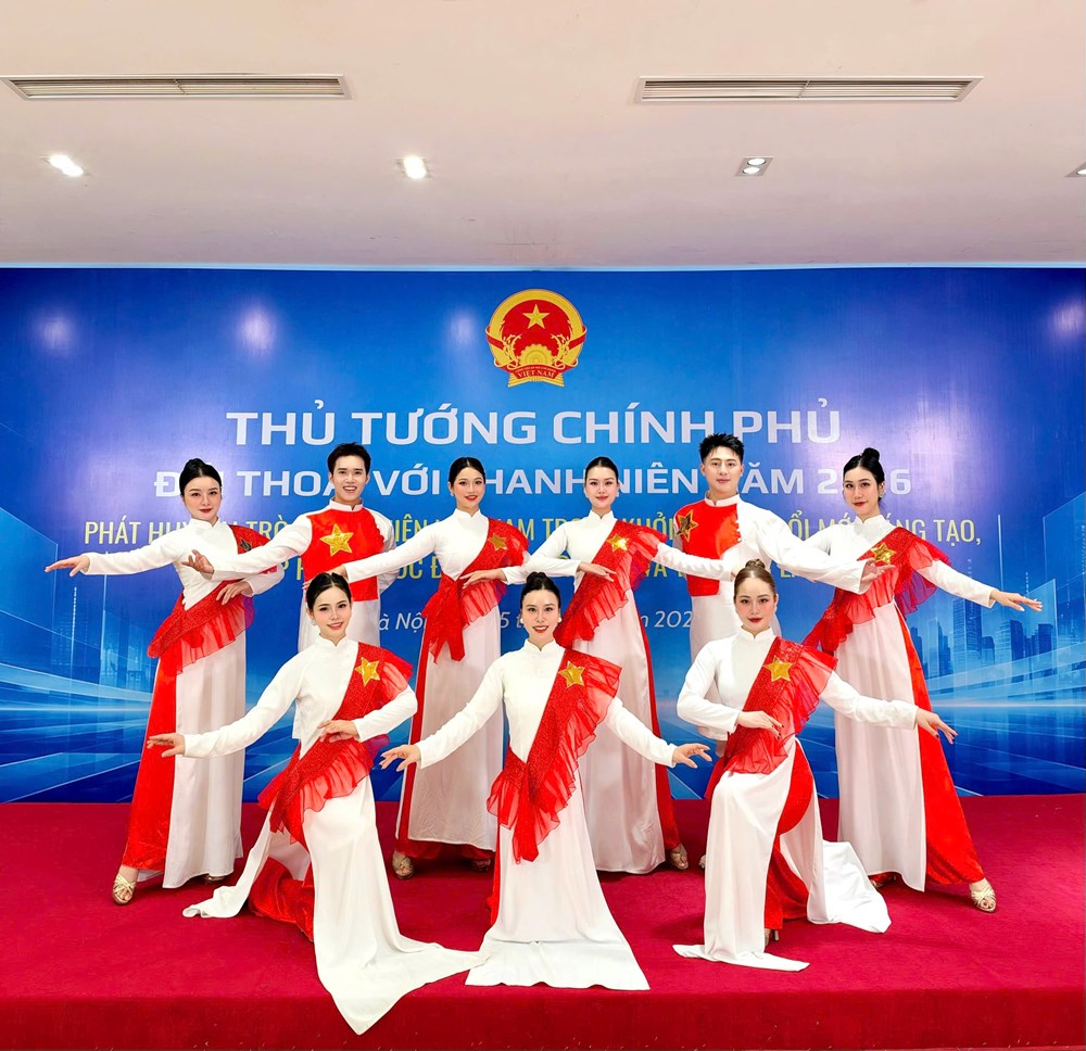 Thủ tướng đối thoại với thanh niên: Khơi dậy khát vọng khởi nghiệp, đổi mới sáng tạo - ảnh 4