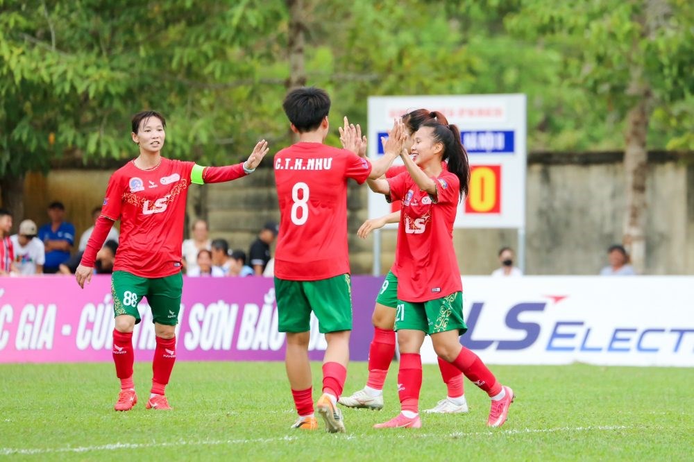 “Chung kết” lượt đi - ảnh 1