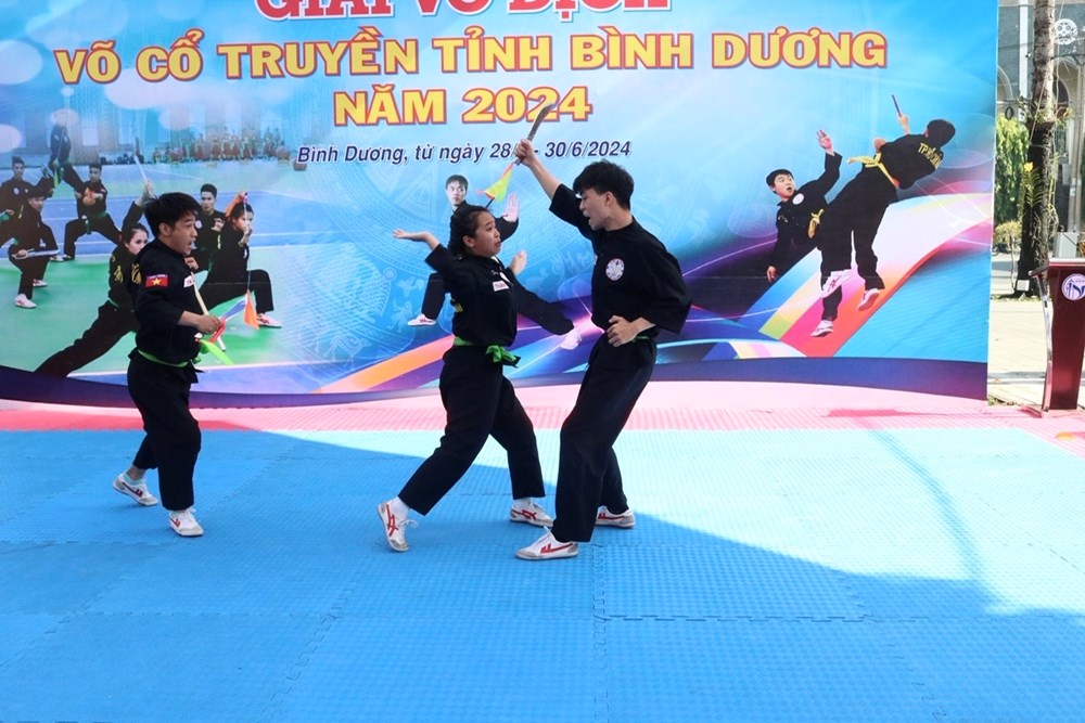 Hơn 100 VĐV tham dự Giải vô địch võ cổ truyền tỉnh Bình Dương 2024 - ảnh 2