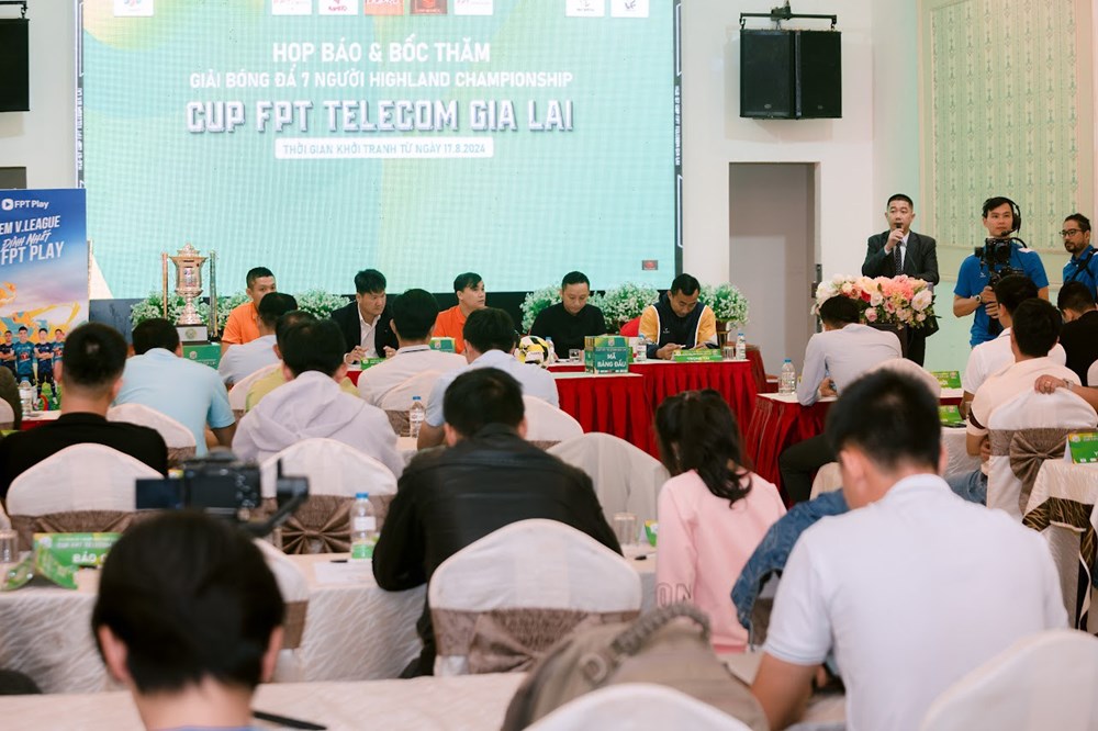 Giải bóng đá Highland Championship 2024 quy tụ 16 đội tranh tài - ảnh 1