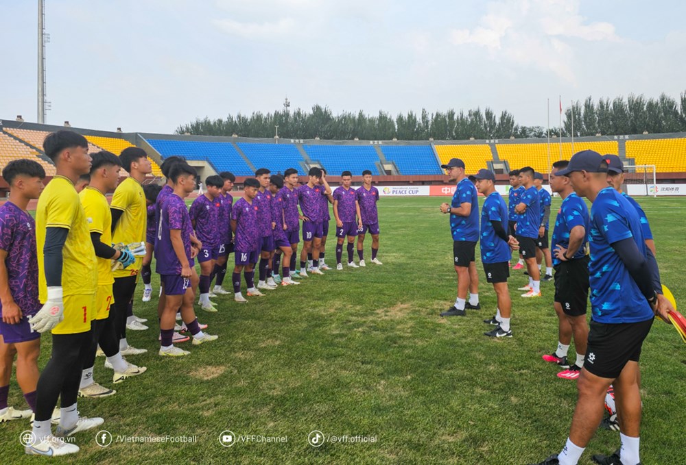 U16 Việt Nam nỗ lực đạt kết quả tốt tại giải quốc tế Trung Quốc - ảnh 2