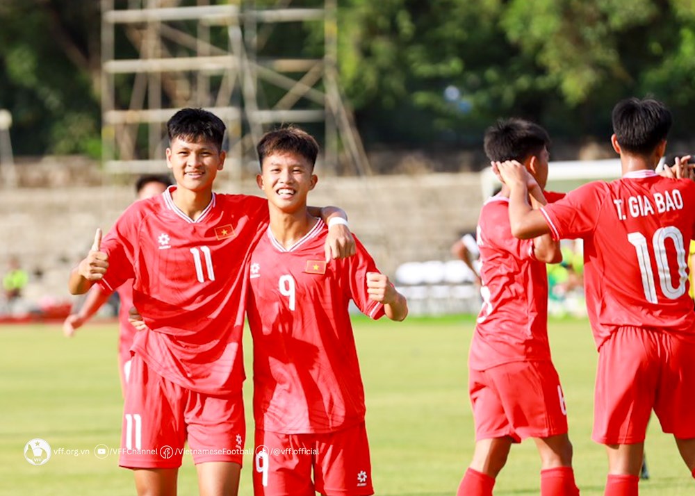 U16 Việt Nam thắng thuyết phục Uzbekistan tại giải quốc tế Trung Quốc - ảnh 2