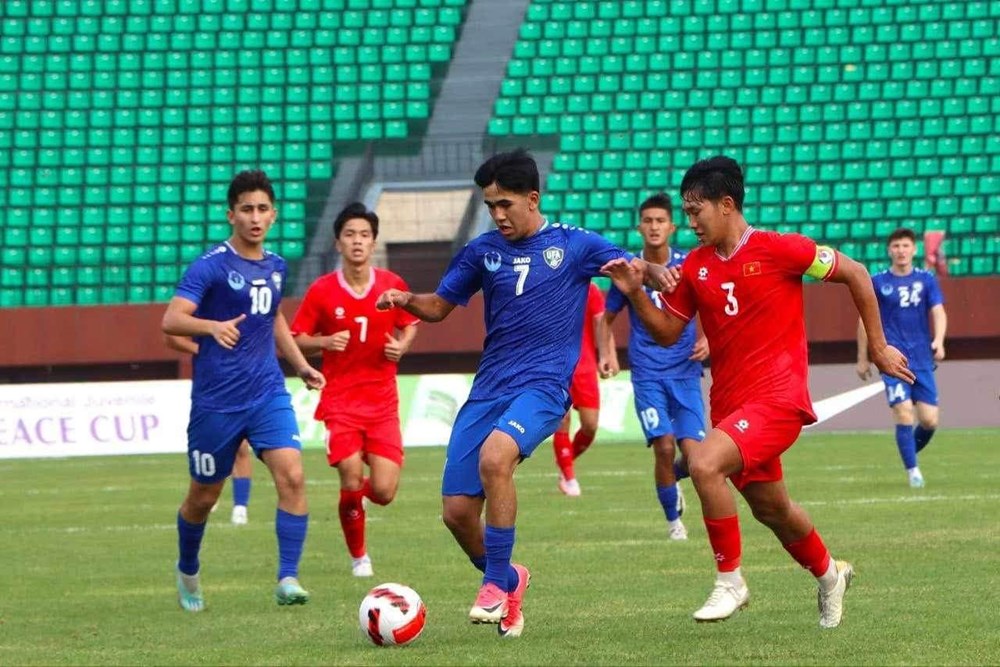 U16 Việt Nam thắng thuyết phục Uzbekistan tại giải quốc tế Trung Quốc - ảnh 1