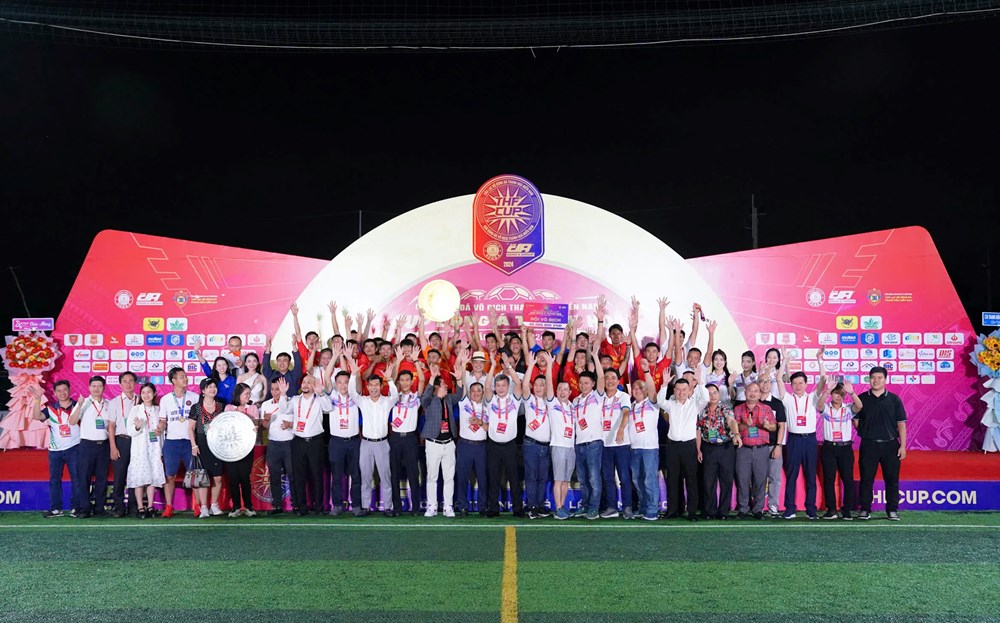 Hậu Lộc FC bảo vệ thành công chức vô địch giải bóng đá Thanh Hoá miền Nam - ảnh 4