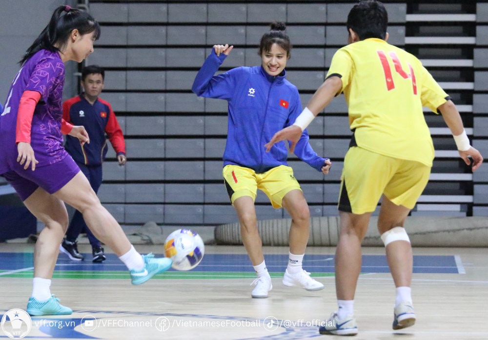 Đội tuyển Futsal nữ Việt Nam quyết tâm giành chiến thắng trước Philippines - ảnh 1