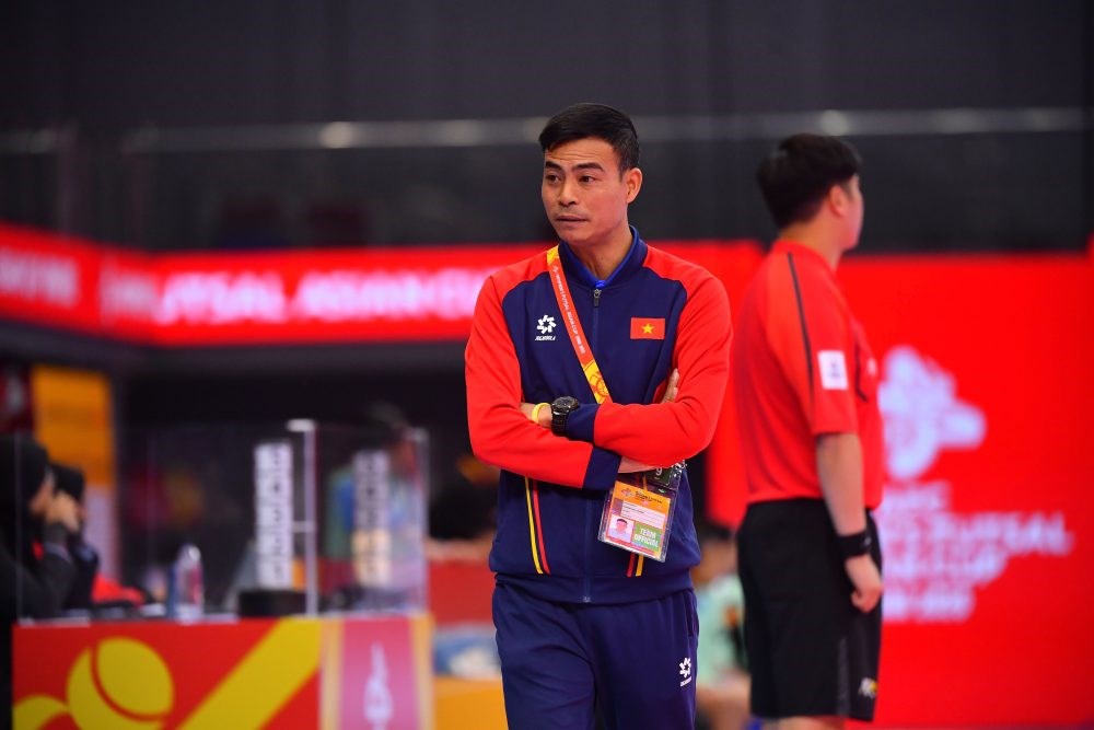 HLV tuyển Futsal nữ Việt Nam nói gì khi đội nhà sớm vào tứ kết giải châu Á? - ảnh 2