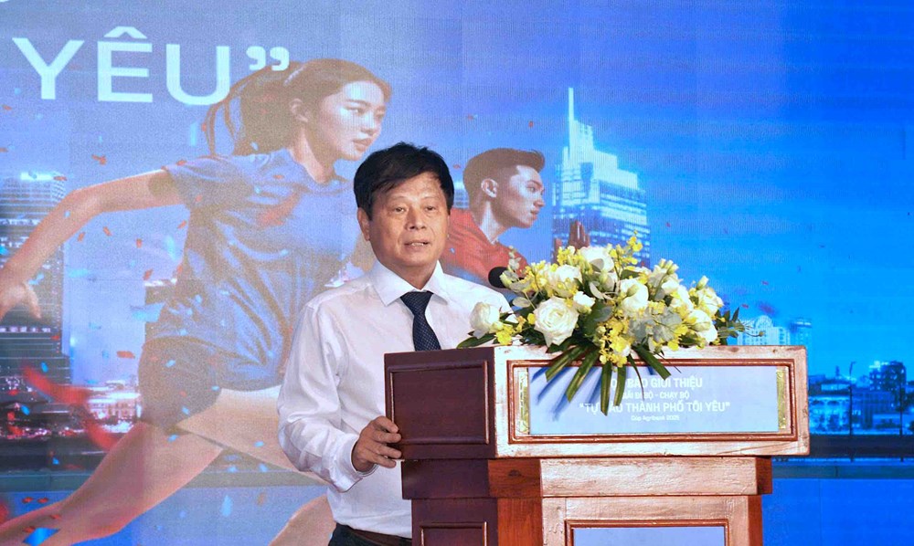 Khoảng 6.000 người tham dự Giải đi bộ - chạy bộ “Tự hào Thành phố tôi yêu” - ảnh 2