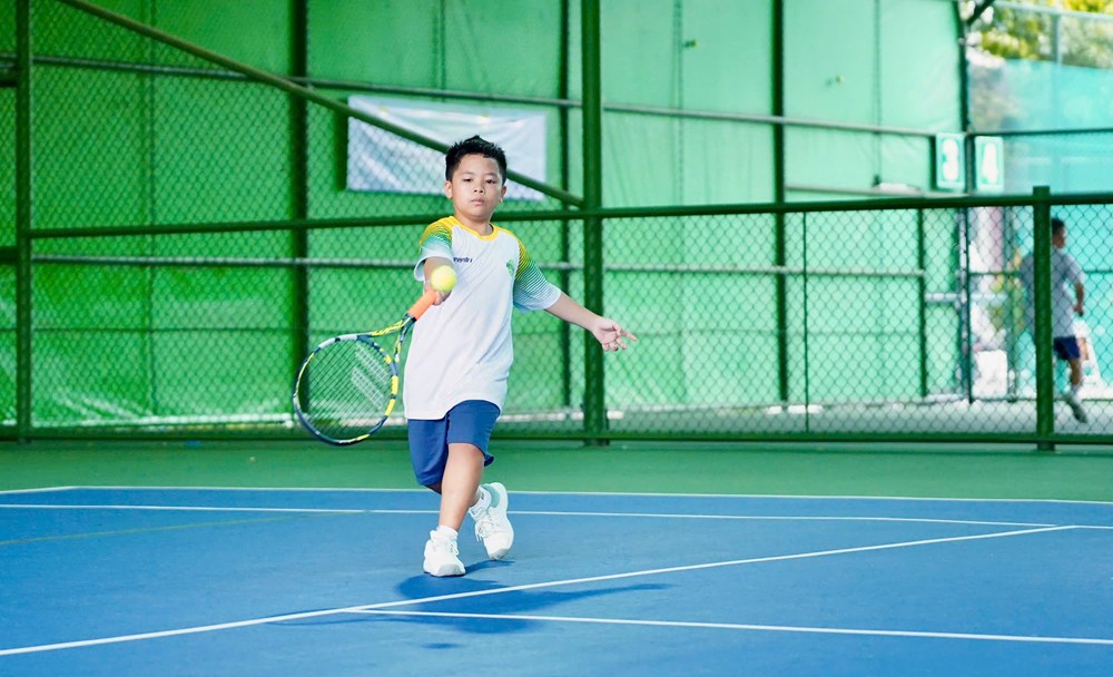 Bình Dương: Khởi tranh Giải quần vợt vô địch Thanh thiếu niên Quốc gia 2025 - ảnh 3