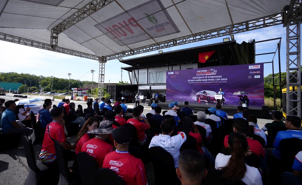 Bình Dương: Khai mạc Giải đua ô tô Gymkhana miền Nam 2025 - ảnh 1