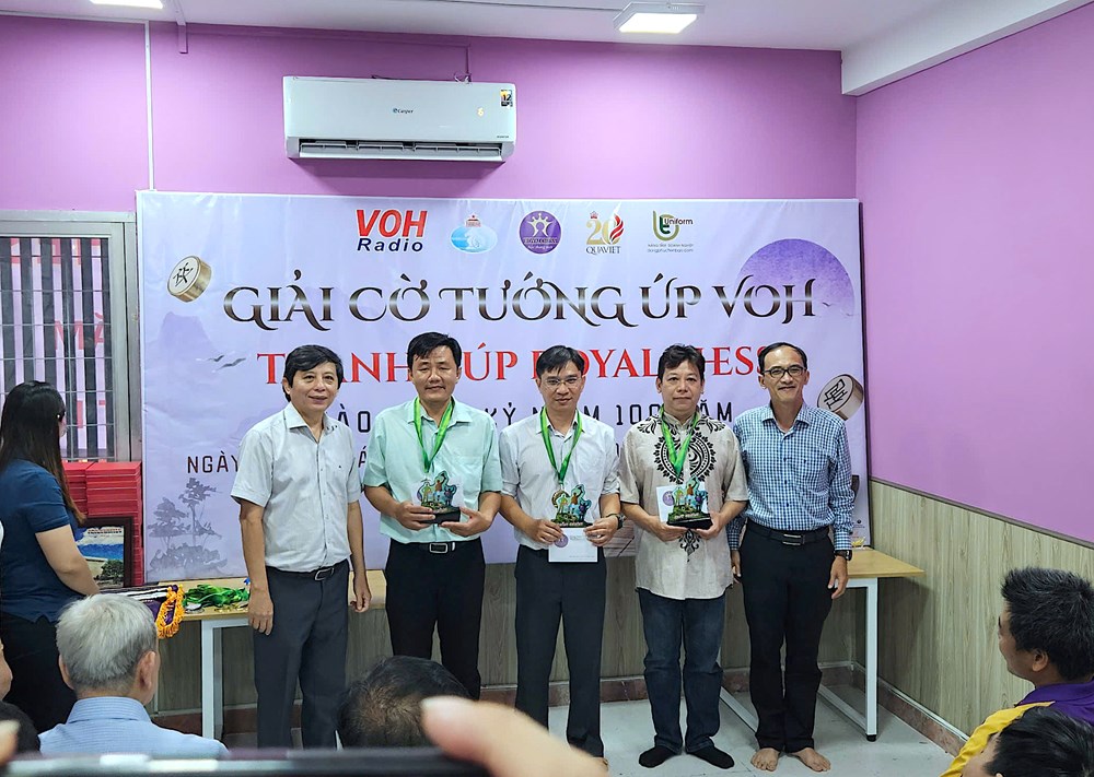 Gắn kết những người làm báo tại Giải cờ tướng úp VOH - tranh cúp RoyalChess 2025 - ảnh 3
