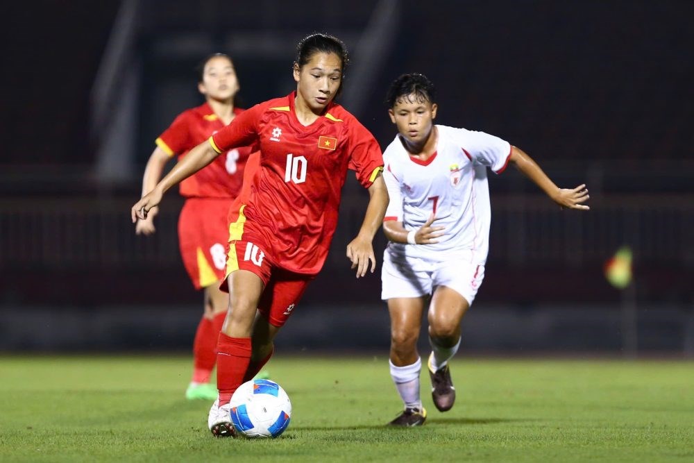 U19 nữ Việt Nam giành chiến thắng trong ngày khởi tranh giải U19 Đông Nam Á 2025 - ảnh 1