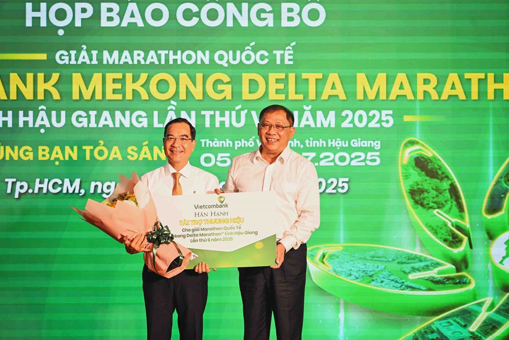 Khoảng 10.000 người tham dự Giải Marathon quốc tế “Vietcombank Mekong Delta” Hậu Giang 2025 - ảnh 2