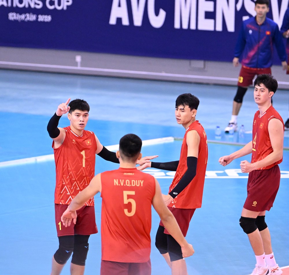 Thắng New Zealand, đội tuyển bóng chuyền nam Việt Nam vào tứ kết AVC Nations Cup 2025 - ảnh 2