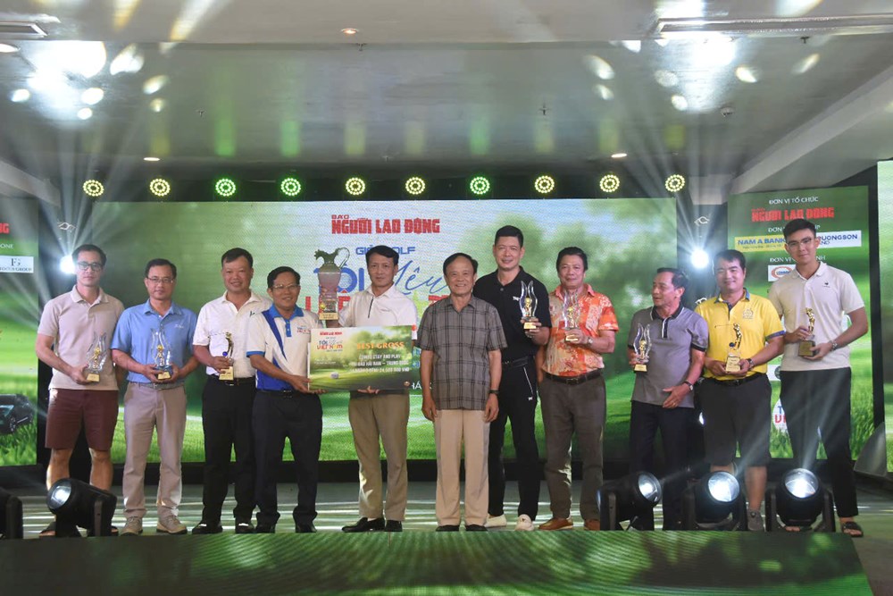 Nhiều hoạt động ý nghĩa tại Giải Golf “Tôi yêu Việt Nam” 2025 - ảnh 4