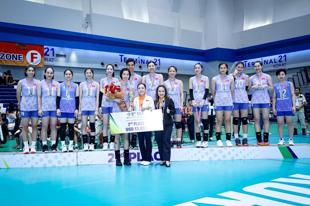 Bích Tuyền, Bích Thuỷ, Khánh Đang được vinh danh tại SEA V.League 2025 - ảnh 1