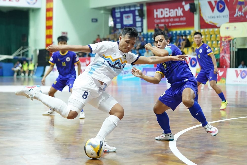 Thái Sơn Nam TP.HCM, Hà Nội vào bán kết - ảnh 1