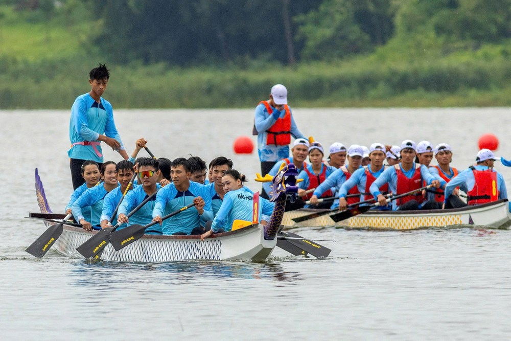 TP.HCM nhất toàn đoàn Giải đua thuyền truyền thống VĐQG 2025 - ảnh 2