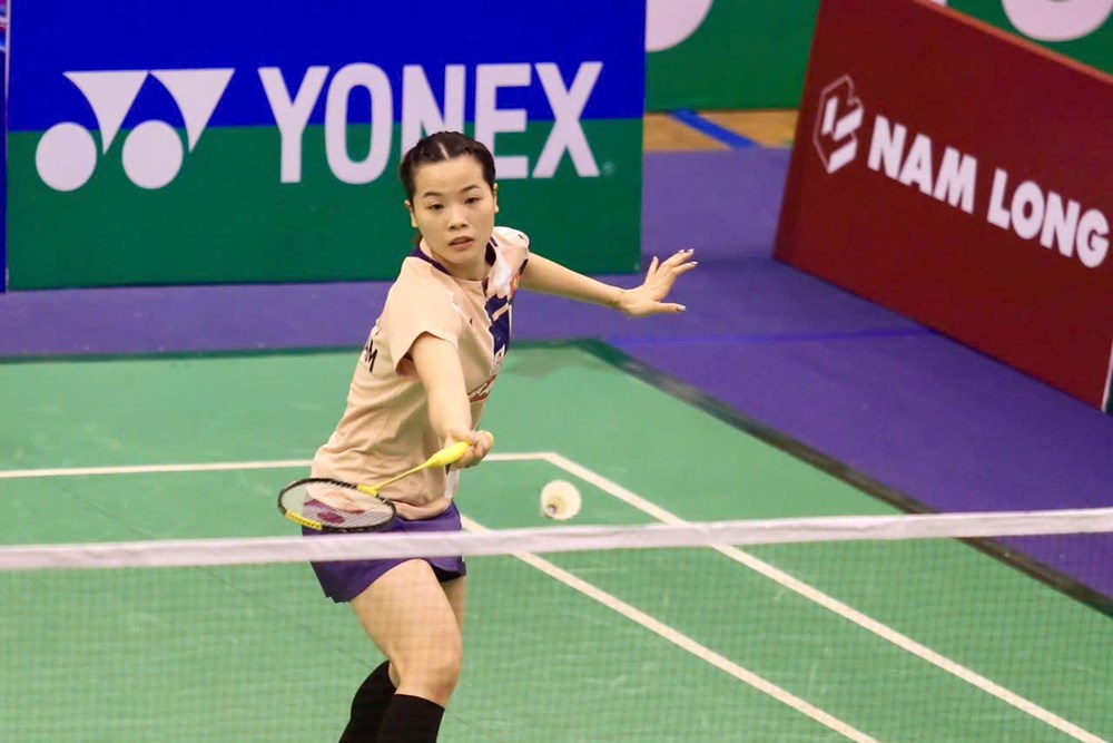 Thùy Linh ngược dòng vào tứ kết Giải cầu lông Vietnam Open 2025 - ảnh 1