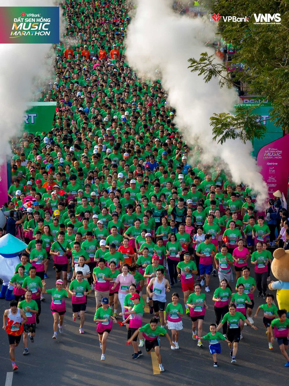 12.800 runner về đích, VPBank Đất Sen Hồng Music Marathon 2025 kết thúc ấn tượng - ảnh 7