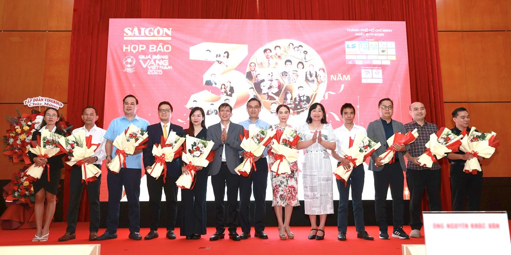Khởi động mùa bầu chọn giải thưởng Quả bóng vàng Việt Nam 2025 - ảnh 4
