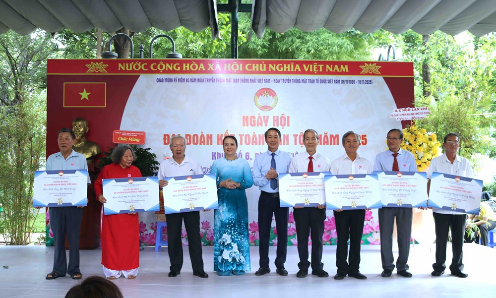 Phường Xuân Hòa (TP.HCM) tổ chức Ngày hội Đại đoàn kết toàn dân tộc 2025 - ảnh 7