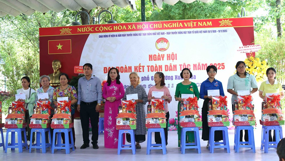 Phường Xuân Hòa (TP.HCM) tổ chức Ngày hội Đại đoàn kết toàn dân tộc 2025 - ảnh 8